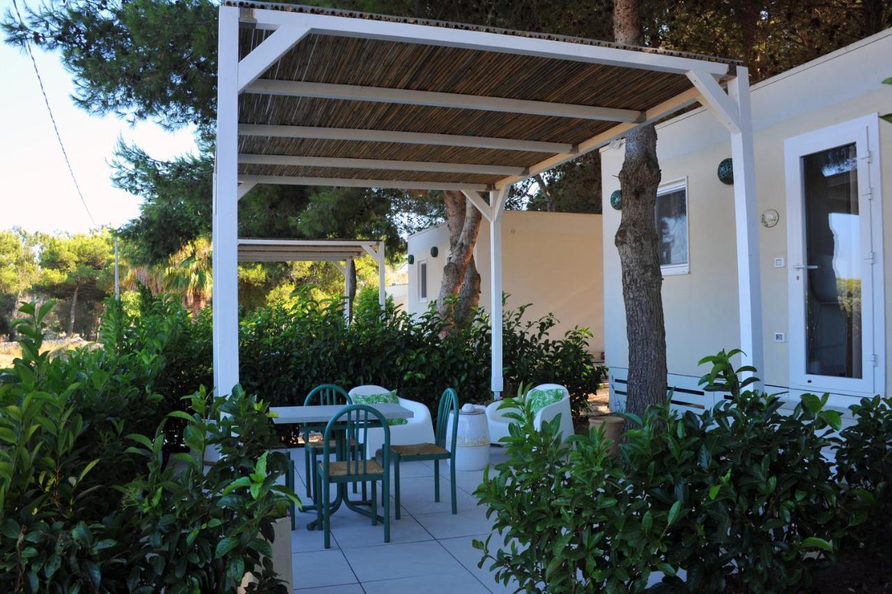 Tenuta L'Alba Di Monte Matino - Mobil Home Otranto Buitenkant foto